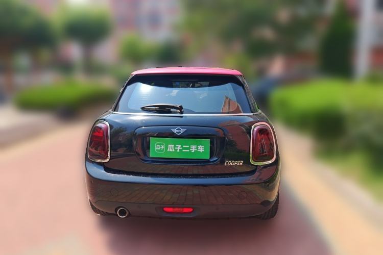 Used MINI 2018 1.5T COOPER Classic Edition Five-Door Version Rear