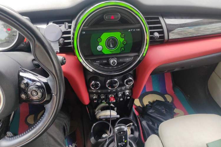 Used MINI 2018 1.5T COOPER CABRIO Artist Audio And AC Panel