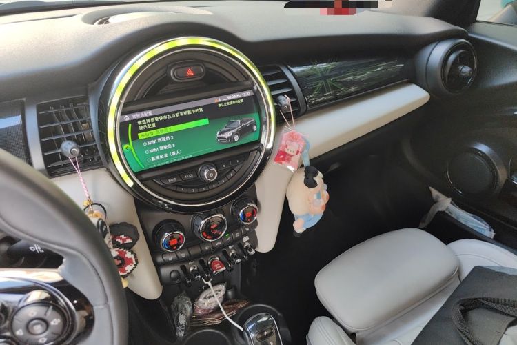 Used MINI 2018 1.5T COOPER CABRIO Artist Audio And AC Panel