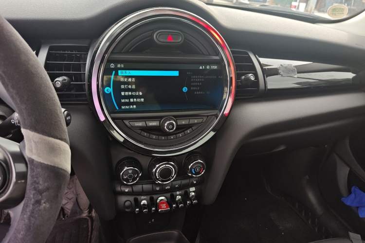 Used MINI 2018 1.5T COOPER Classic Edition Five-Door Version Audio And AC Panel