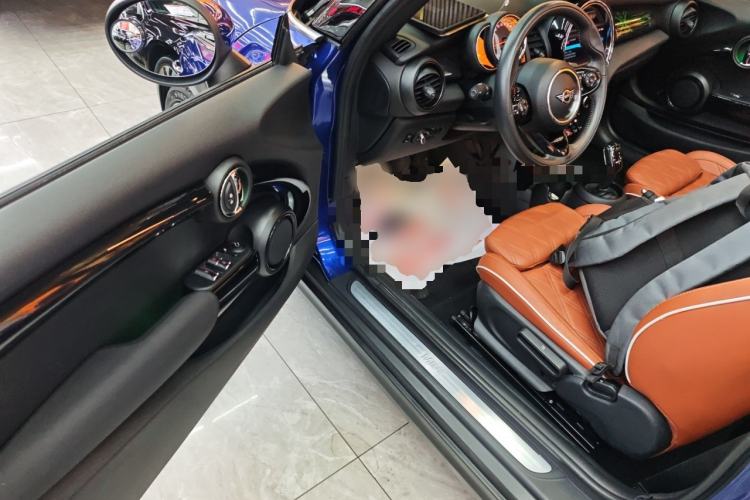 Used MINI 2018 1.5T COOPER CABRIO Artist Driver Seat