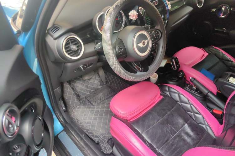 Used MINI 2018 1.5T COOPER Classic Edition Five-Door Version Driver Seat