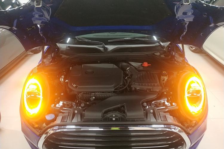 Used MINI 2018 1.5T COOPER Artist Engine Bay