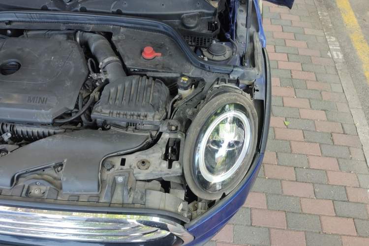 Used MINI 2018 1.5T COOPER Artist Engine Bay Left