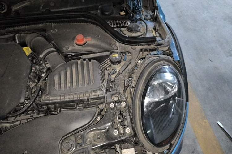 Used MINI 2018 1.5T ONE PLUS Engine Bay Left