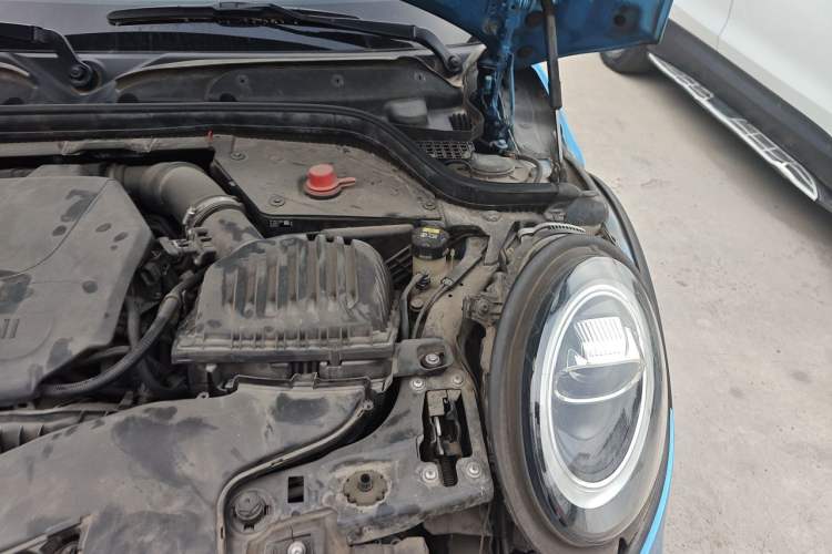 Used MINI 2018 1.5T COOPER Classic Edition Five-Door Version Engine Bay Left