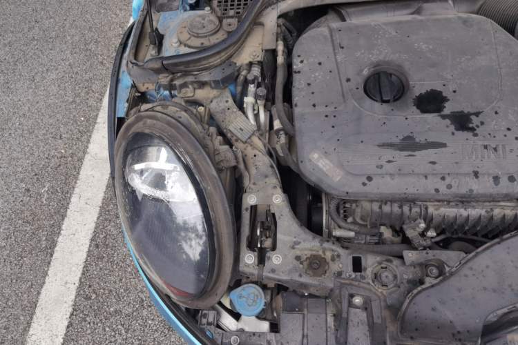 Used MINI 2018 1.5T ONE PLUS Five-Door Edition Engine Bay Right