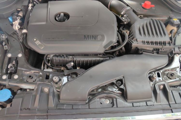 Used MINI 2018 1.5T COOPER Classic Edition Five-Door Version Engine Bay