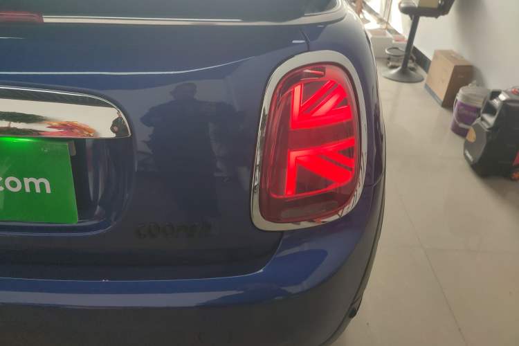 Used MINI 2018 1.5T COOPER CABRIO Artist Exterior 2