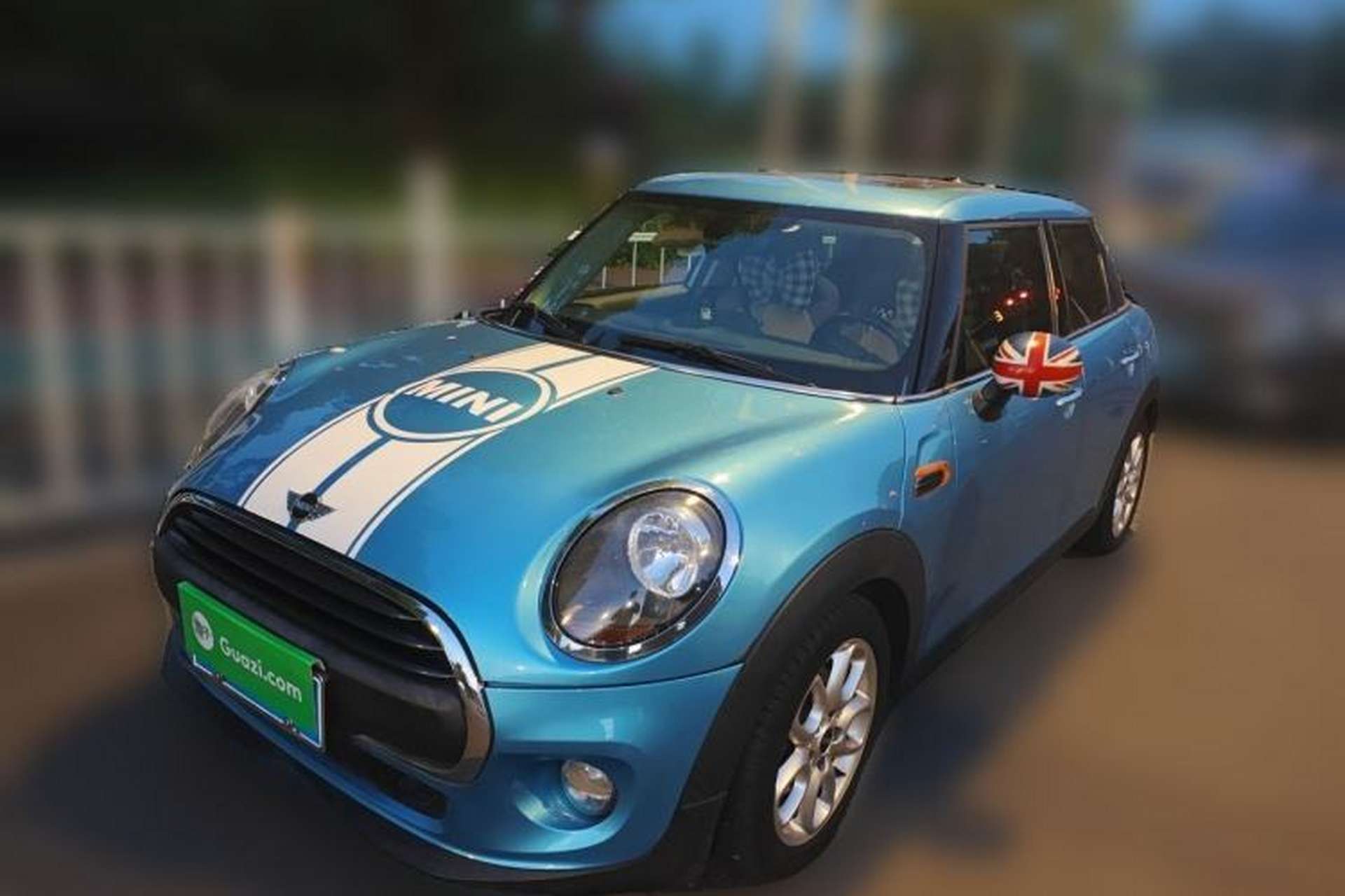 Used MINI 2018 1.5T ONE Five-Door Edition Front Left 45 Deg