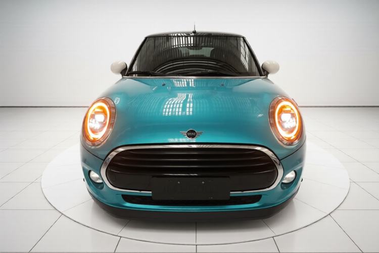 Used MINI 2018 1.5T COOPER CABRIO Classic Edition Front