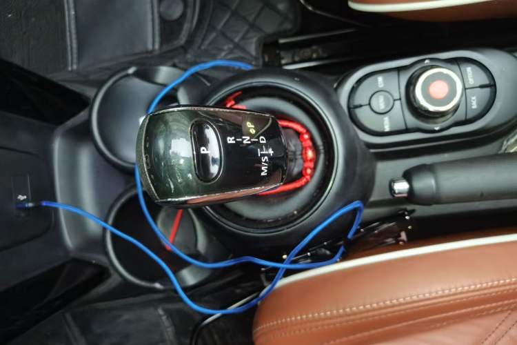 Used MINI 2018 1.5T COOPER CABRIO Artist Gear Lever