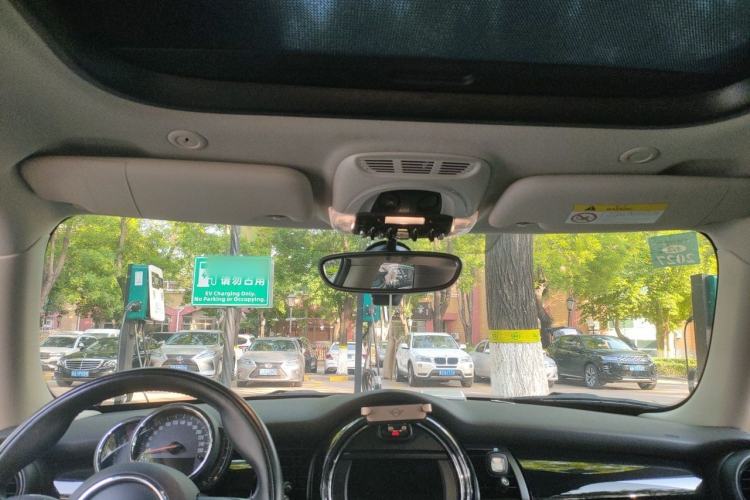 Used MINI 2018 1.5T ONE PLUS Headliner