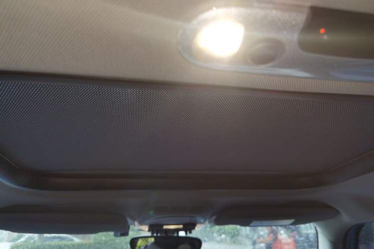 Used MINI 2018 1.5T ONE PLUS Five-Door Edition Headliner