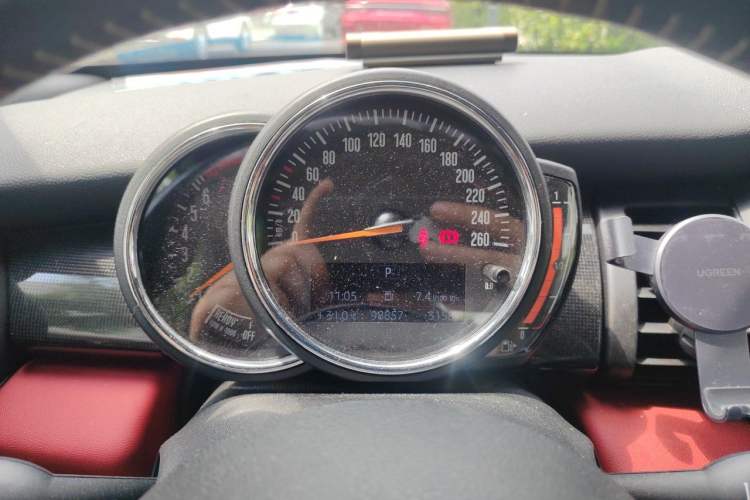 Used MINI 2018 1.5T COOPER CABRIO Artist Instrument Cluster