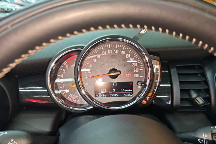 Used MINI 2018 1.5T COOPER CABRIO Artist Instrument Cluster