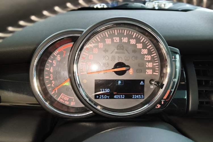 Used MINI 2018 1.5T COOPER Artist Instrument Cluster