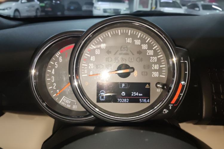 Used MINI 2018 1.5T COOPER CABRIO Artist Instrument Cluster