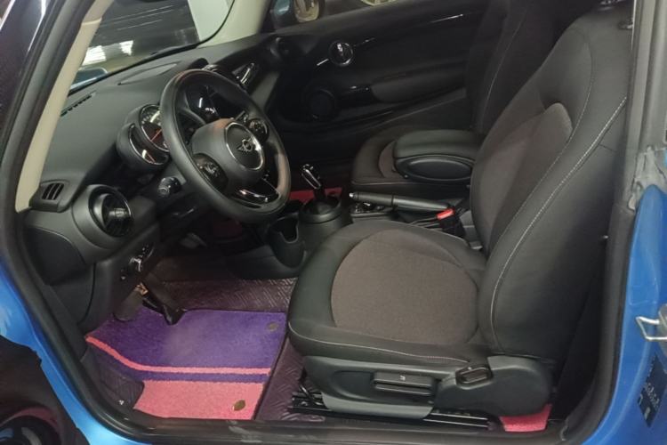 Used MINI 2018 1.5T ONE PLUS Left Front Seat