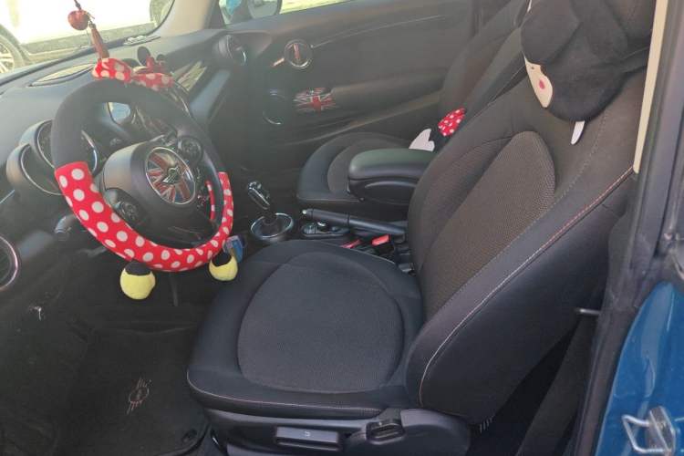 Used MINI 2018 1.5T ONE PLUS Left Front Seat
