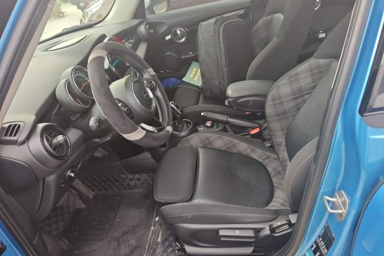 Used MINI 2018 1.5T COOPER Classic Edition Five-Door Version Left Front Seat