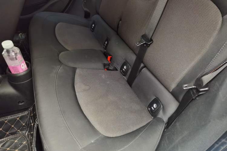 Used MINI 2018 1.5T ONE PLUS Five-Door Edition Left Rear Seat