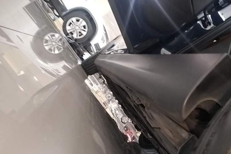 Used MINI 2018 1.5T COOPER Artist Five-Door Edition Left Side Sill