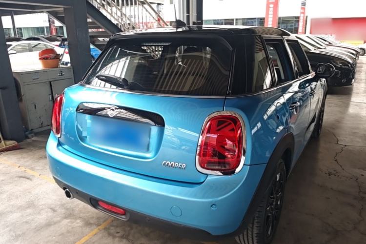 Used MINI 2018 1.5T COOPER Classic Edition Five-Door Version Rear Right 45 Deg