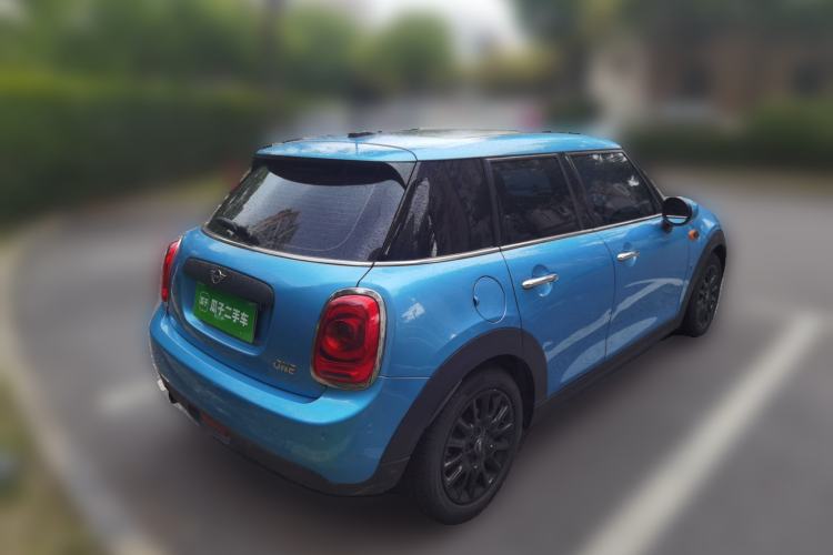 Used MINI 2018 1.5T ONE PLUS Five-Door Edition Rear Right 45 Deg