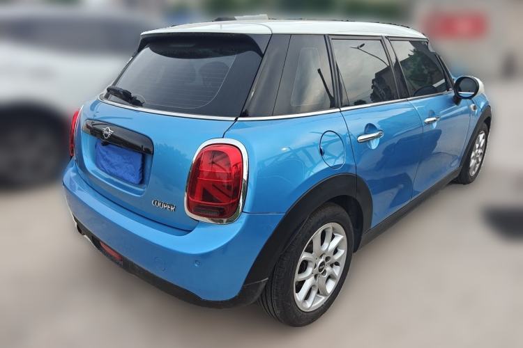 Used MINI 2018 1.5T COOPER Classic Edition Five-Door Version Rear Right 45 Deg