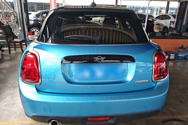 Used MINI 2018 1.5T COOPER Classic Edition Five-Door Version Rear