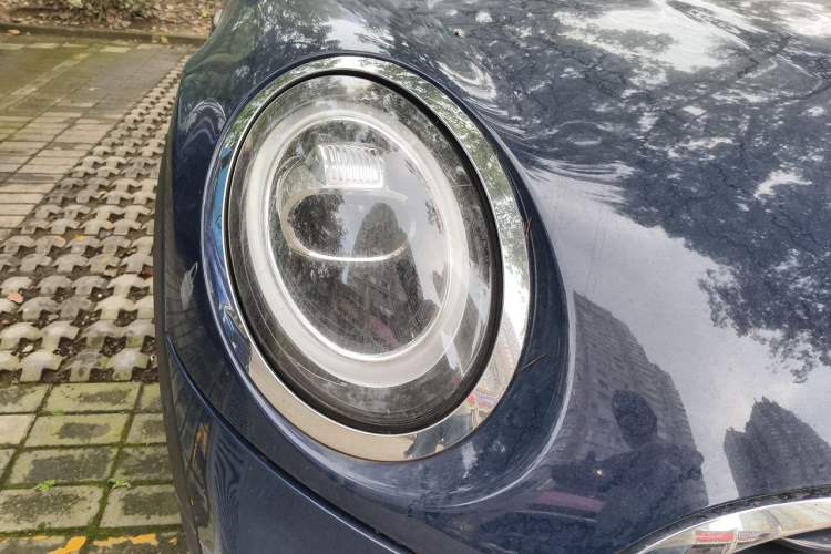 Used MINI 2018 1.5T COOPER Artist Five-Door Edition Right Front Headlight