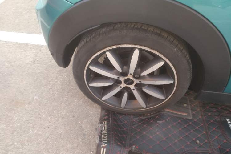 Used MINI 2018 1.5T COOPER CABRIO Artist Right Rear Wheel Hub