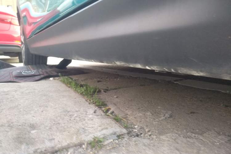 Used MINI 2018 1.5T COOPER CABRIO Artist Right Side Sill