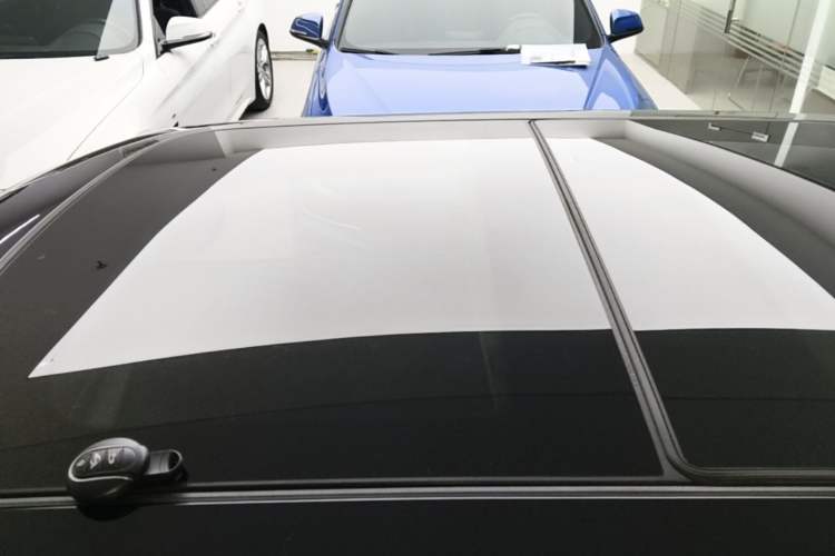 Used MINI 2018 1.5T COOPER Artist Roof