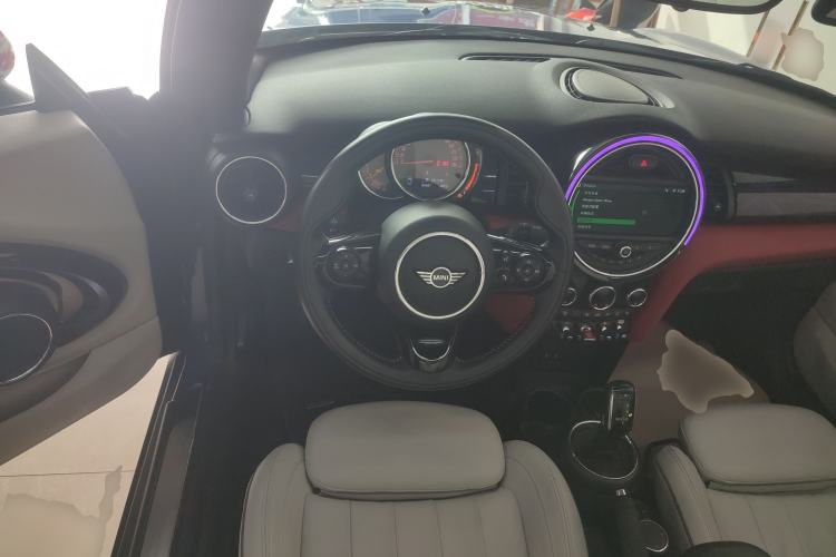 Used MINI 2018 1.5T COOPER CABRIO Artist Steering Wheel