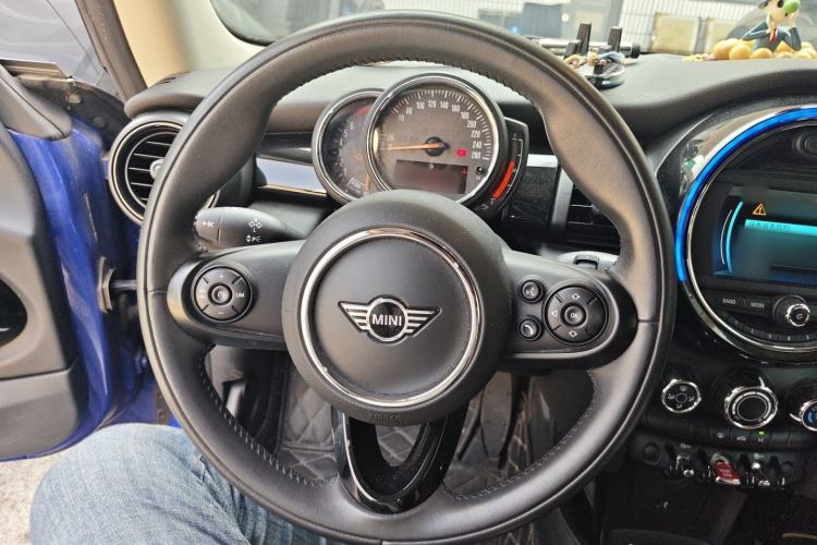 Used MINI 2018 1.5T ONE PLUS Steering Wheel