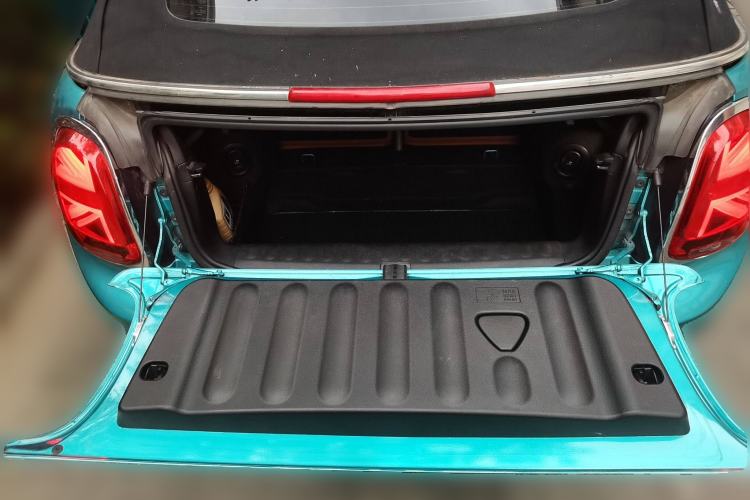 Used MINI 2018 1.5T COOPER CABRIO Artist Trunk