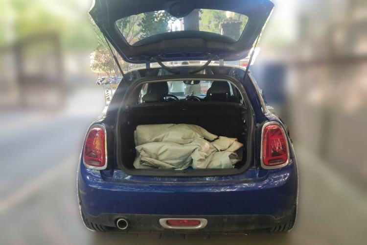 Used MINI 2018 1.5T COOPER Artist Trunk