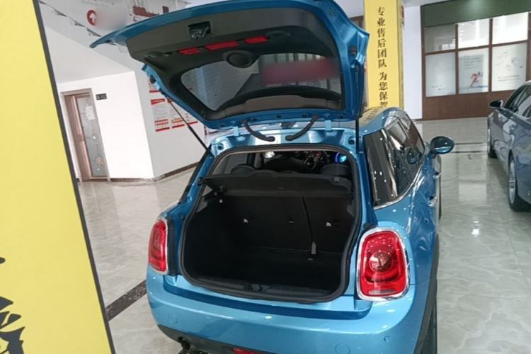 Used MINI 2018 1.5T ONE PLUS Five-Door Edition Trunk