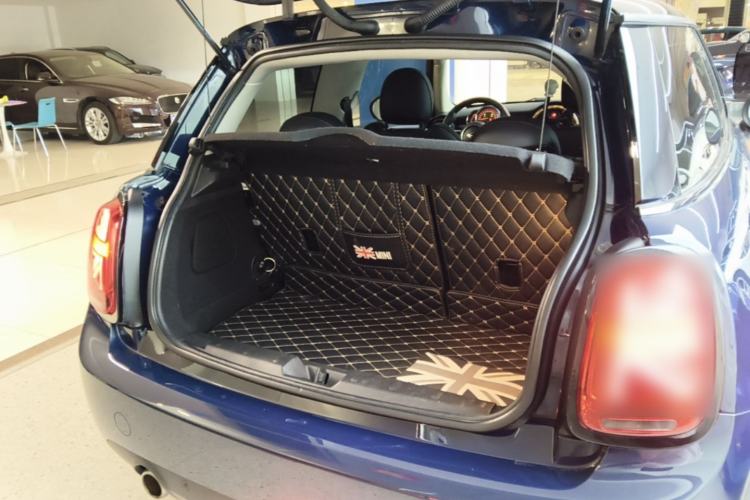 Used MINI 2018 1.5T COOPER Artist Trunk