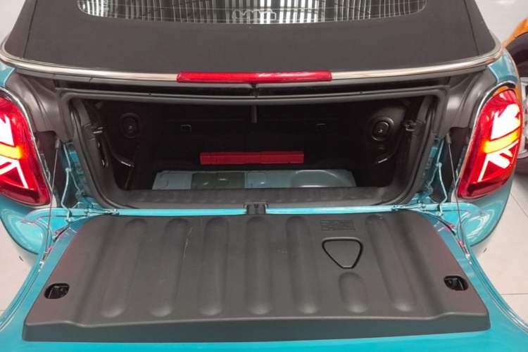 Used MINI 2018 1.5T COOPER CABRIO Classic Edition Trunk