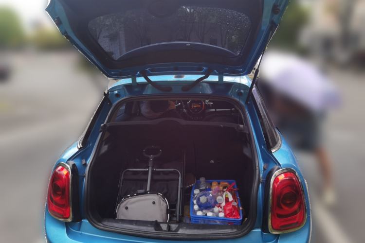 Used MINI 2018 1.5T ONE PLUS Five-Door Edition Trunk