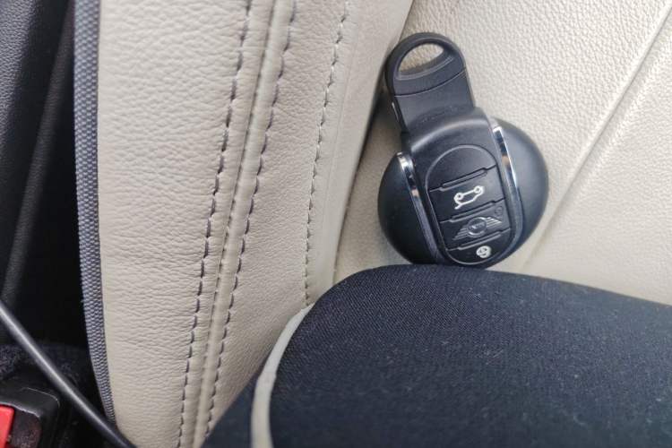 Used MINI 2018 1.5T COOPER CABRIO Artist Vehicle Key