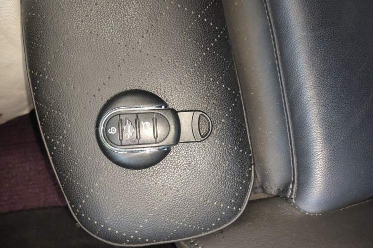 Used MINI 2018 1.5T COOPER Artist Vehicle Key