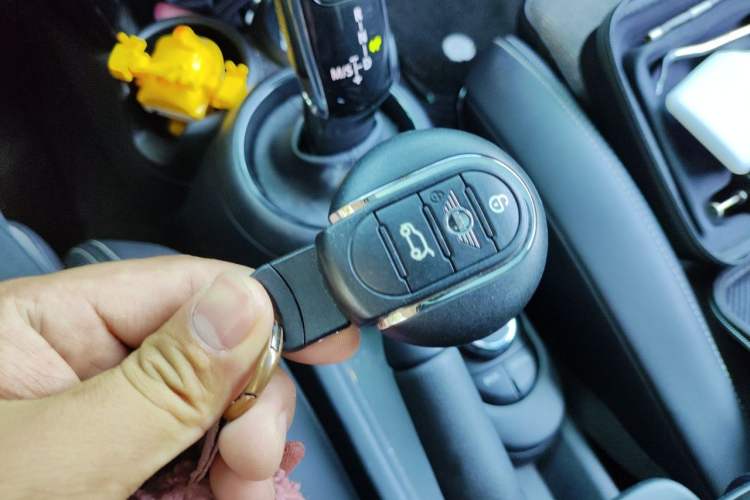 Used MINI 2018 1.5T COOPER Classic Edition Vehicle Key