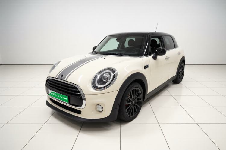 Used MINI 2018 1.5T COOPER Classic Edition Five-Door Version Guazi used car, China used car export, Used car for sale, Used  cars, Cheapest cars for sale