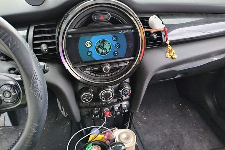 Used MINI 2018 1.5T COOPER Classic Edition Audio And AC Panel