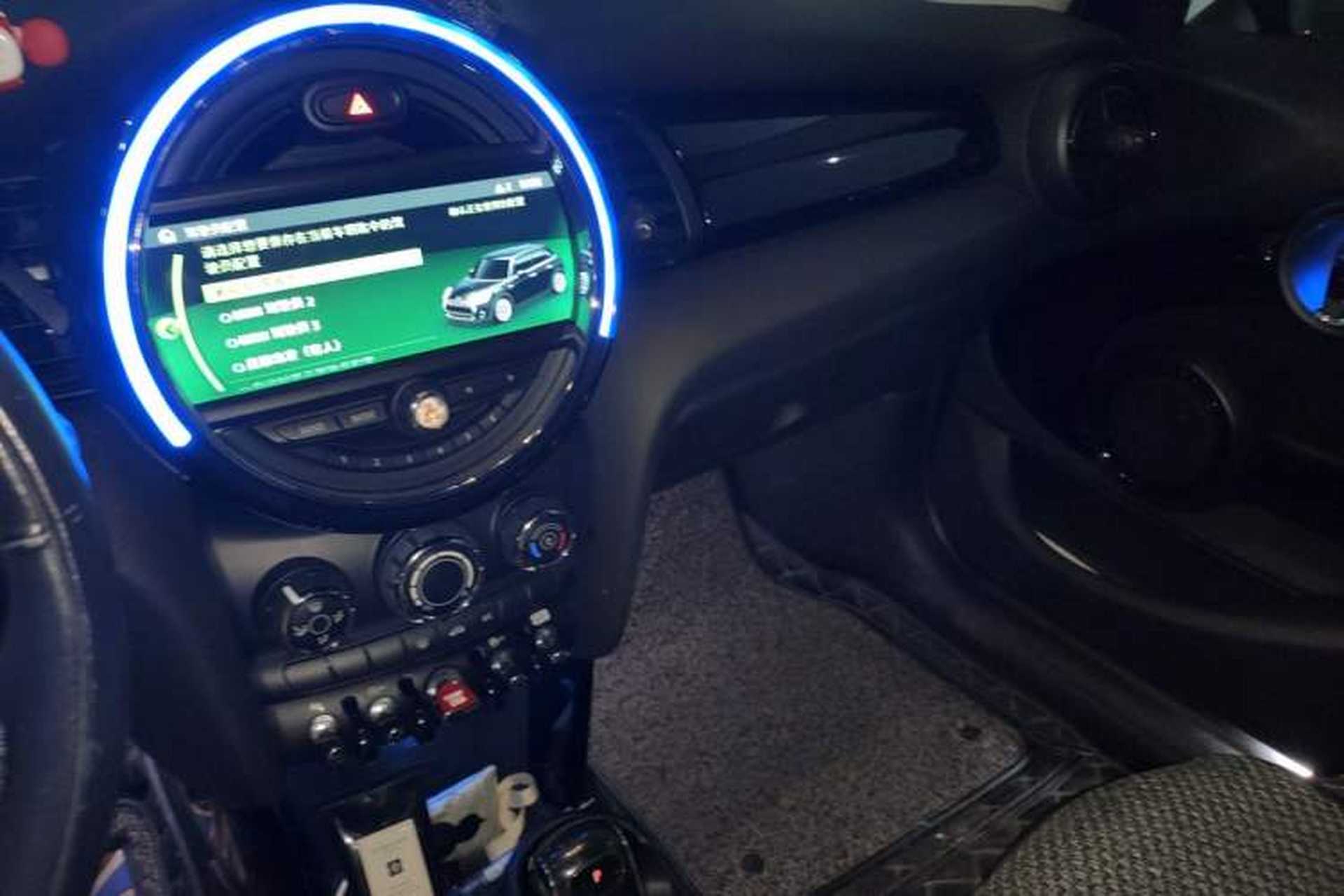 Used MINI 2018 1.5T COOPER Classic Edition Five-Door Version Audio And AC Panel