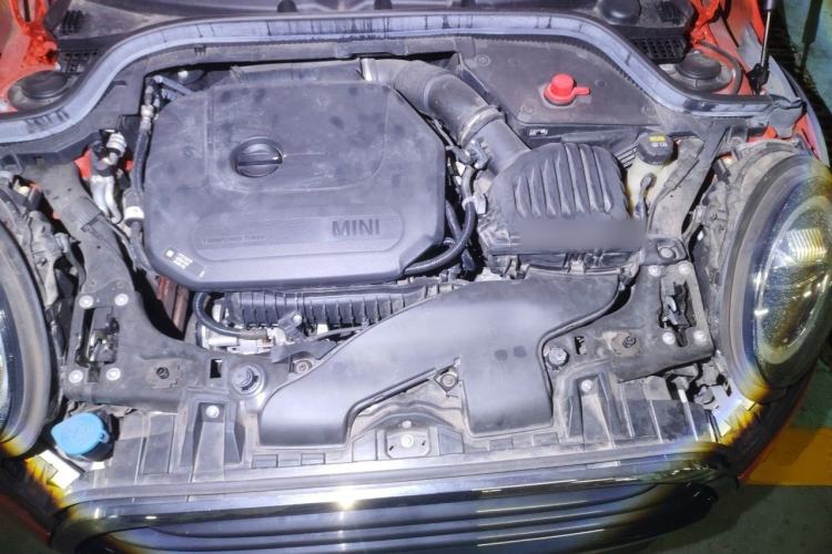 Used MINI 2018 1.5T COOPER Classic Edition Five-Door Version Engine Bay